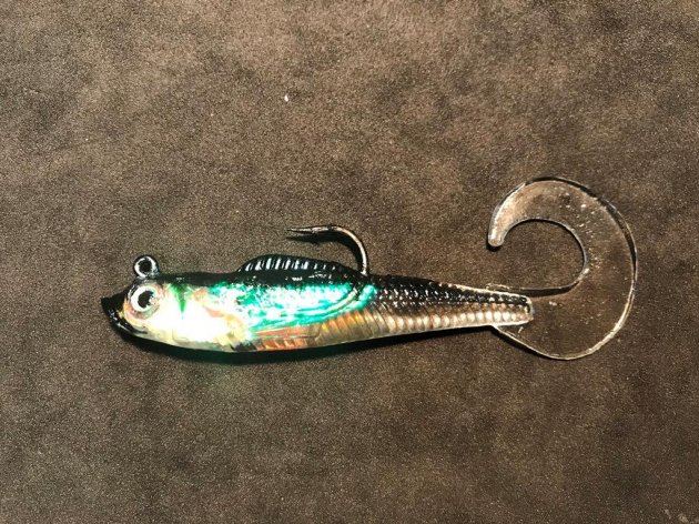 

Силиконовая приманка Mikado Crystal Fish WX5555 80 мм, 003, 2 шт., Crystal Fish WX5555