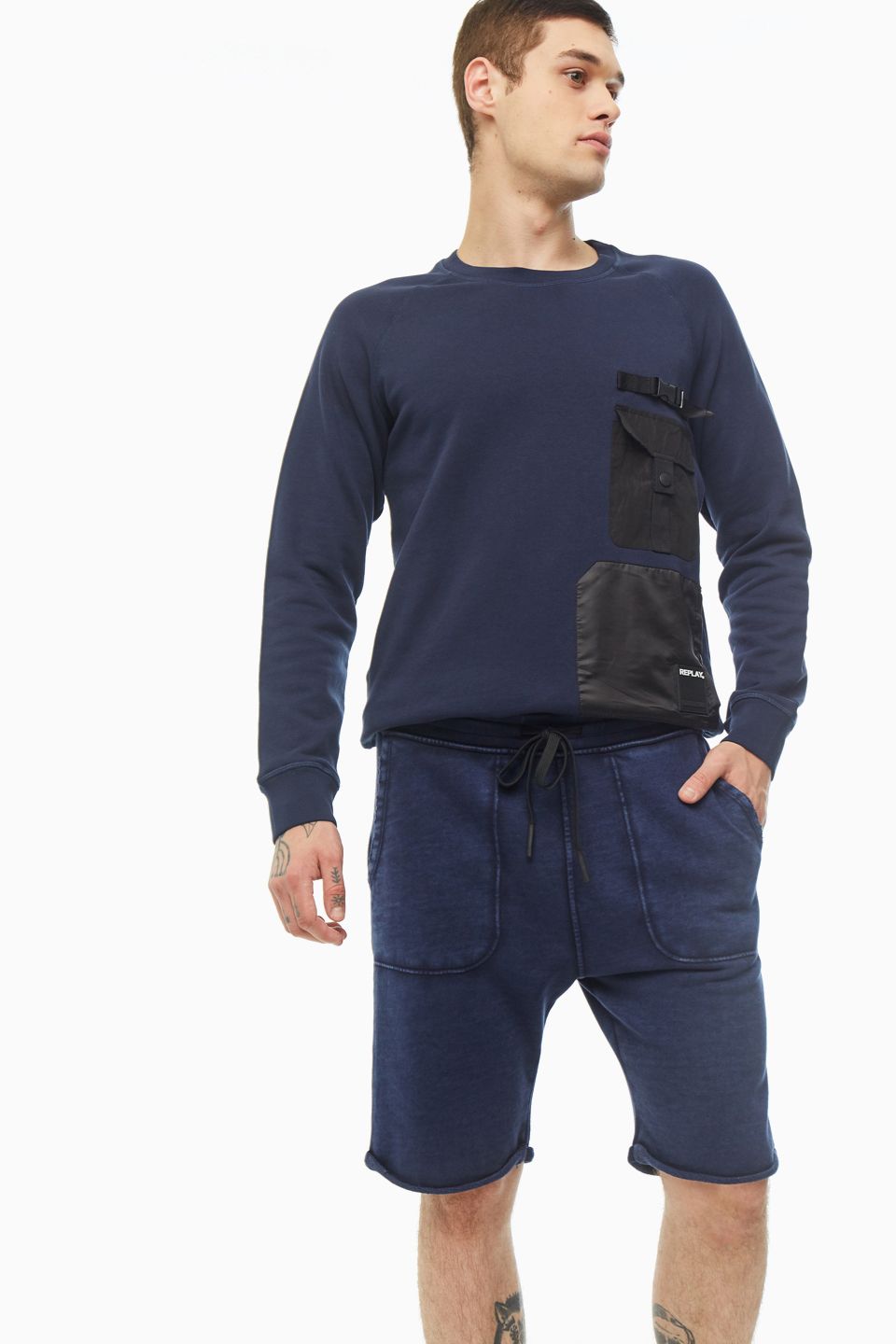 

Трикотажные шорты мужские Replay M9702.22738G.085 синие XXL, Синий, M9702.22738G.085
