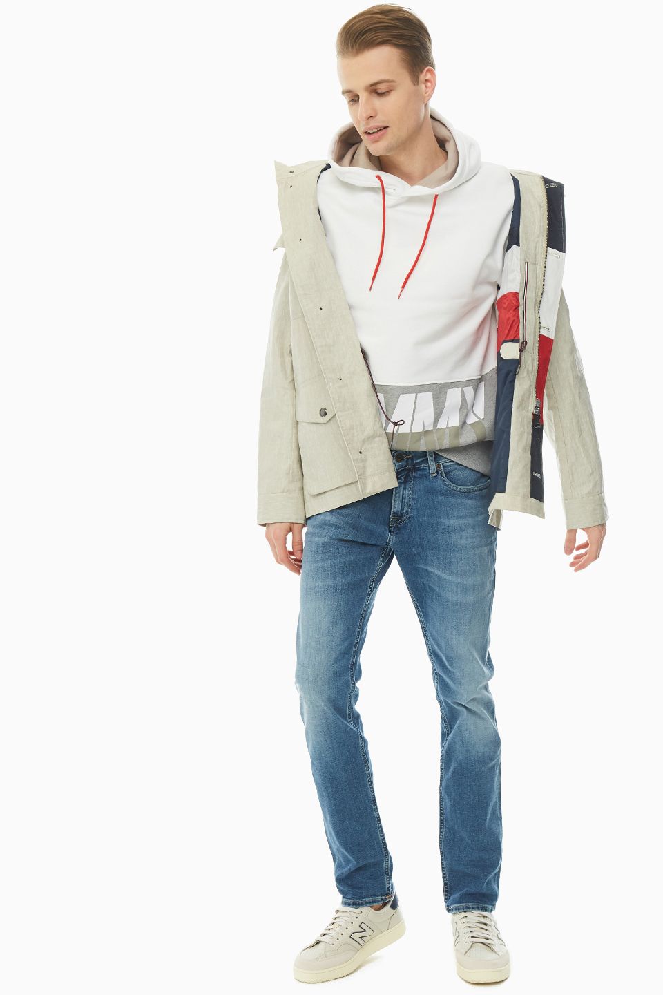 

Джинсы мужские Tommy Jeans DM0DM07312 1A5 nassau mid bl str синие 36/32 US, Синий, DM0DM07312 1A5 nassau mid bl str