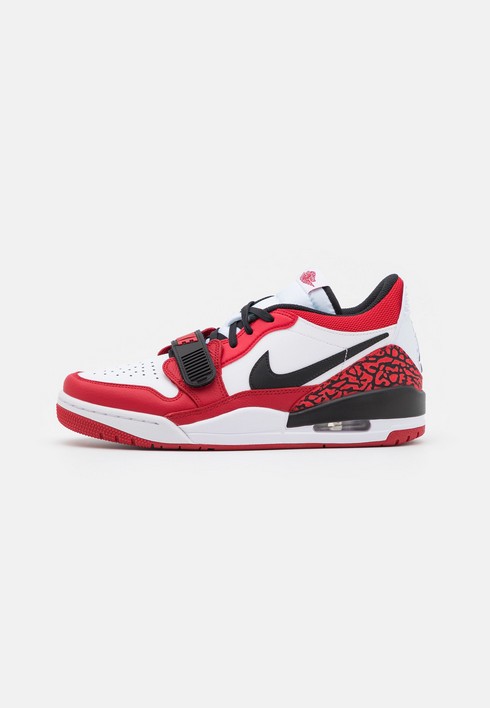 

Кеды мужские Jordan Air Legacy красные 50.5 EU (доставка из-за рубежа), Красный, Air Legacy
