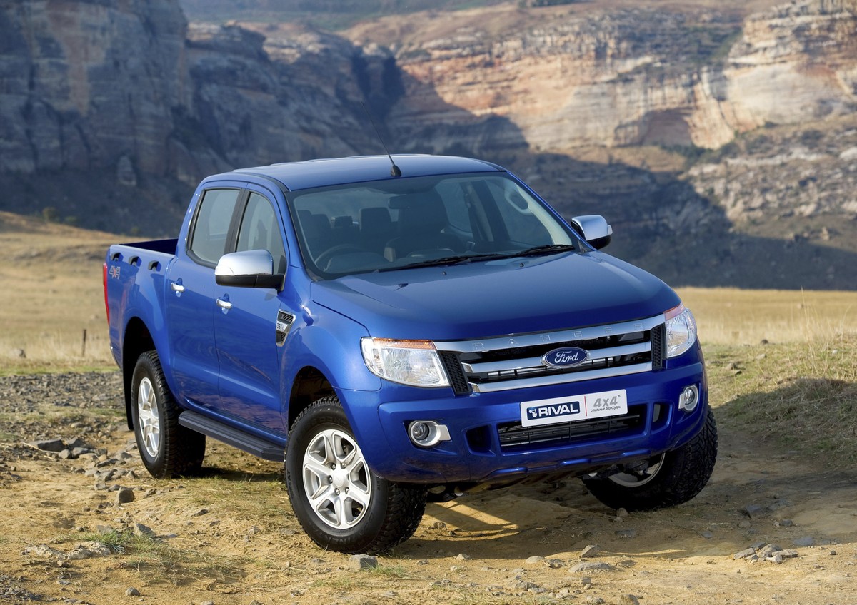 фото Пороги на автомобиль "premium-black" rival ford ranger iii 2011-2015, a193alb.1803.1
