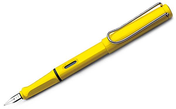 Перьевая ручка 018 Safari желтая 03 мм