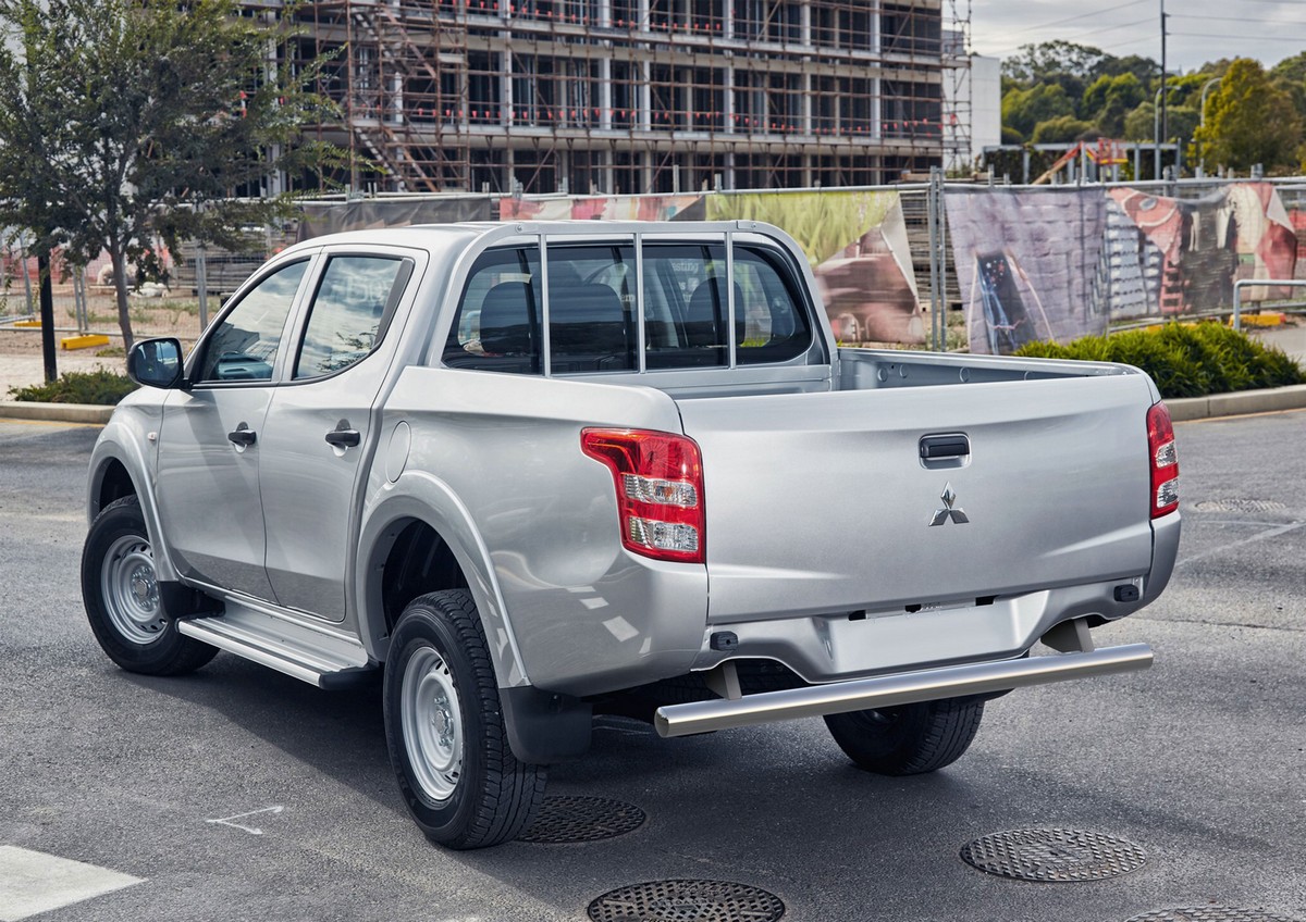 фото Защита заднего бампера d76 rival для mitsubishi l200 v 2015-2018, нерж. сталь, r.4011.005