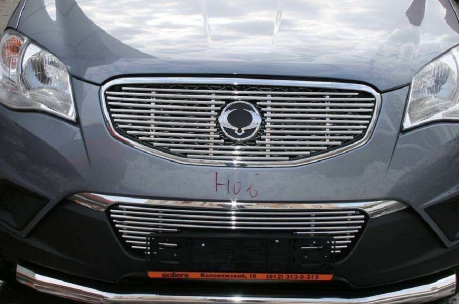 

Декоративный элемент решетки радиатора d10 ( из 14 трубочек ) Ssang Yong Actyon 2010- чёрн