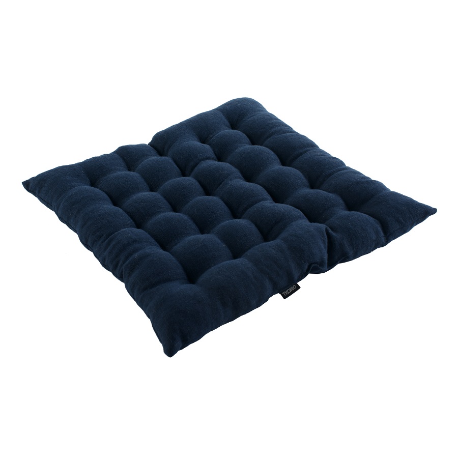фото Стеганая подушка на стул темно-синего цвета essential 40х40 tkano