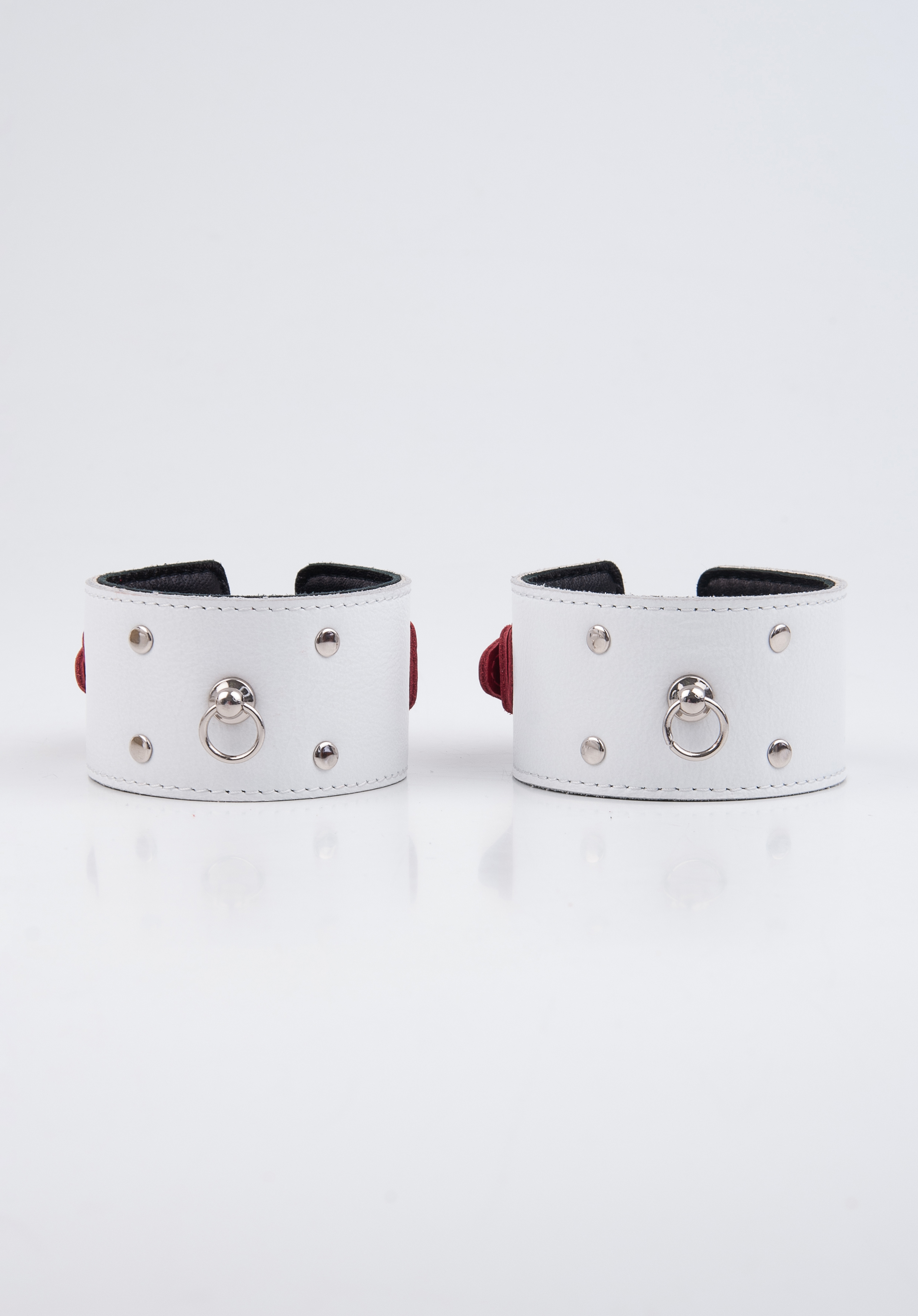 Наручники женские Fire Horse Doctor Ester 001-008к бело-красные