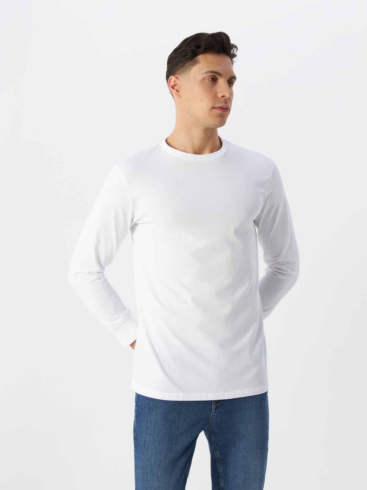 Лонгслив мужской Saroar SMM-0001 белый S 1990₽