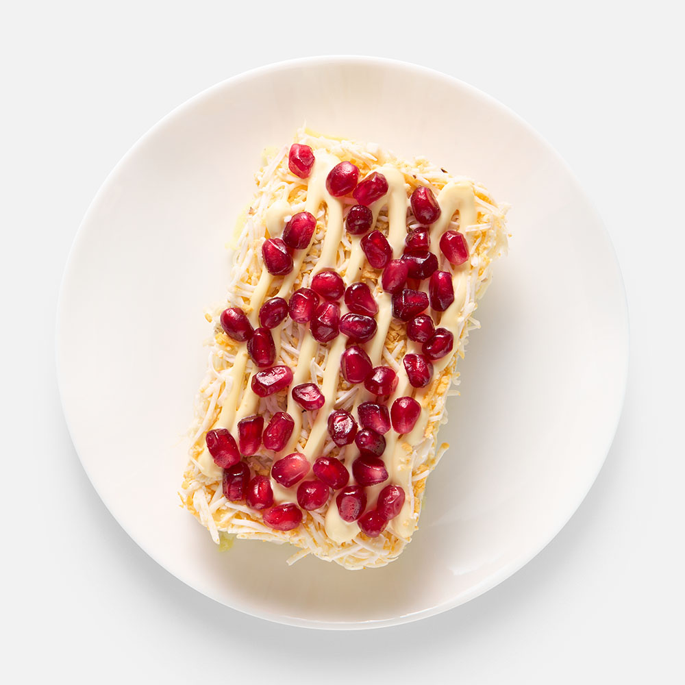 

Салат Самокат, с курицей и гранатом, 180 г