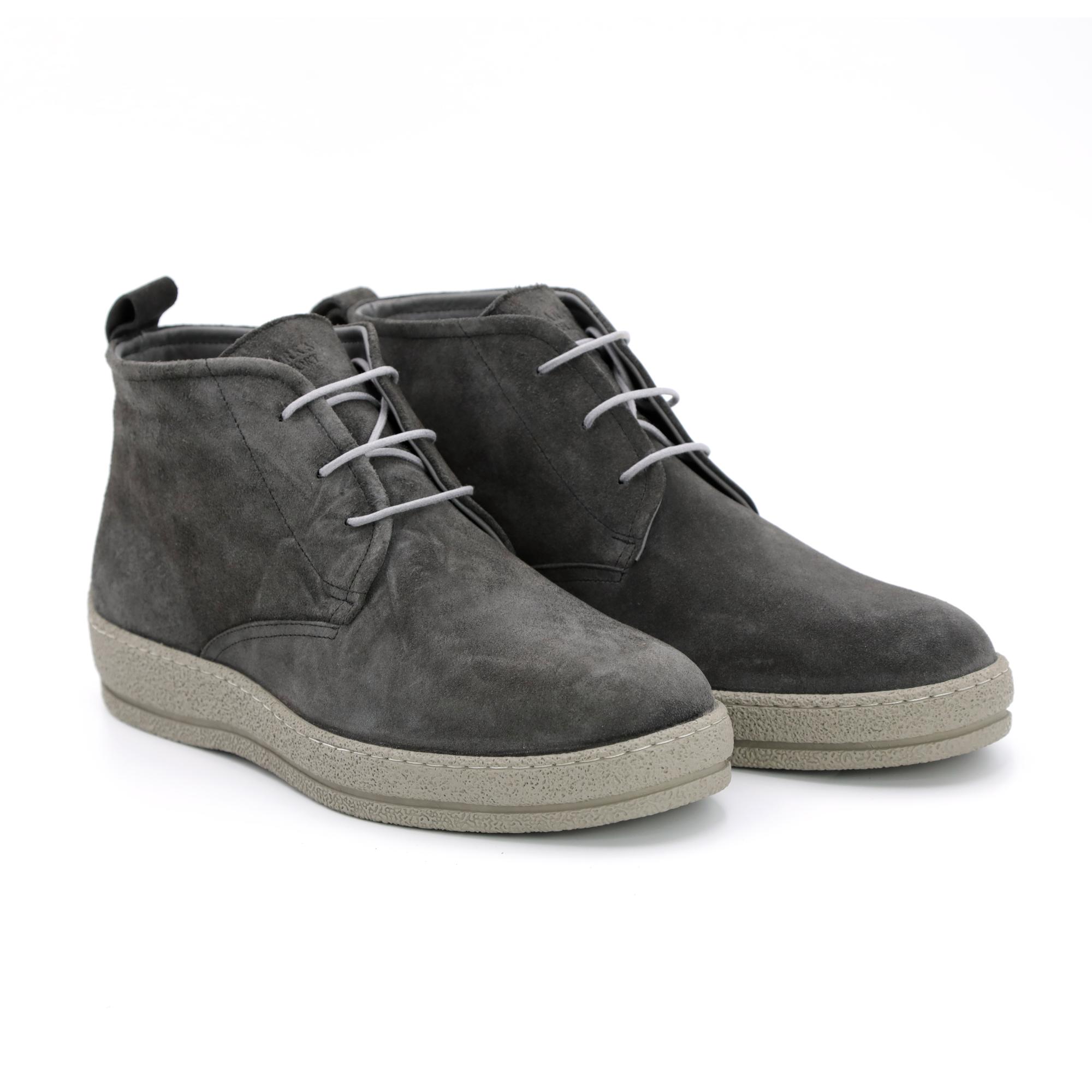 

Ботинки мужские Clarks 22203180 серые 42 EU, Серый, 22203180