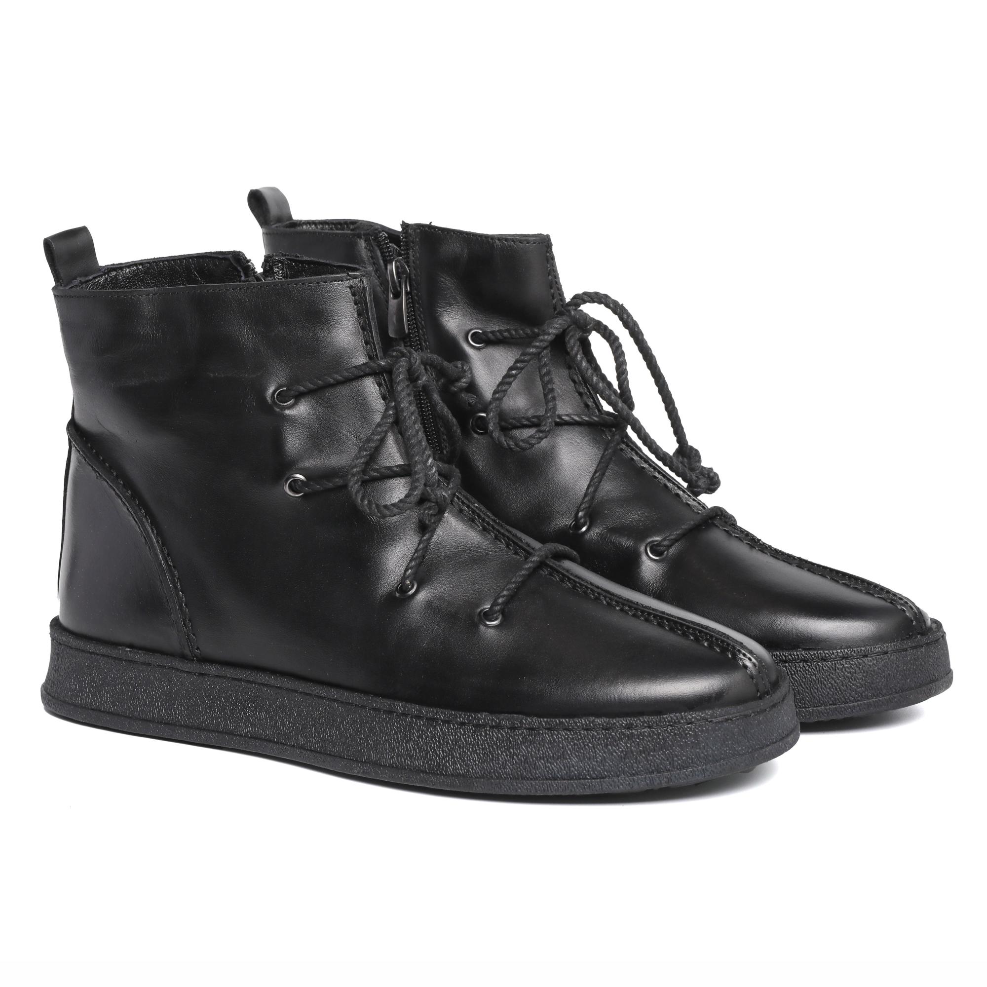 

Ботинки мужские Clarks 22207147 черные 44 EU, Черный, 22207147