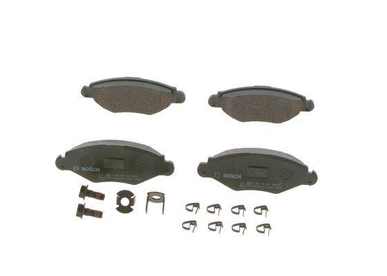 

Комплект тормозных колодок BOSCH 0986494039