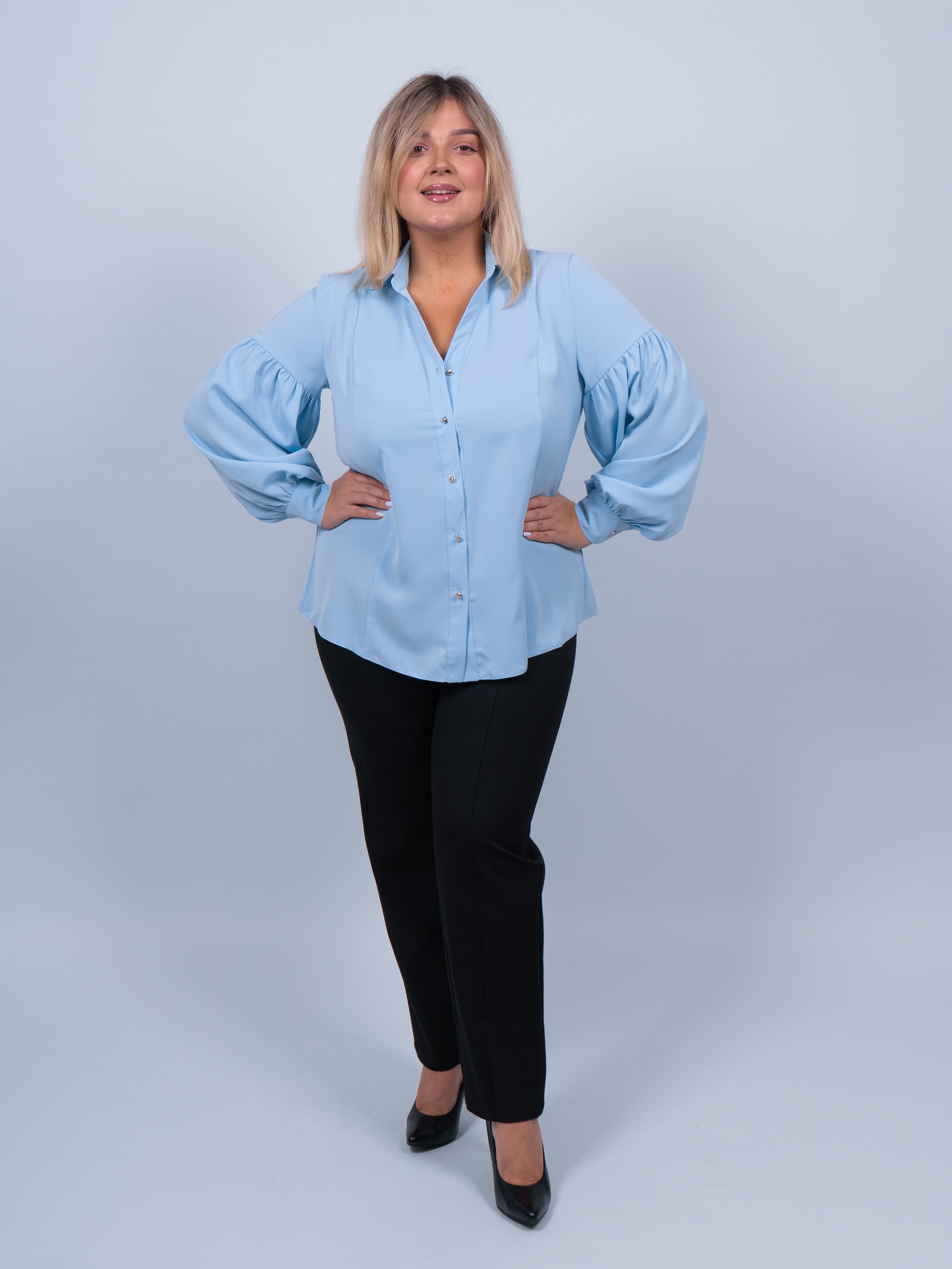 

Брюки женские 365 clothes 24925.00 черные 60 RU, Черный, 24925.00