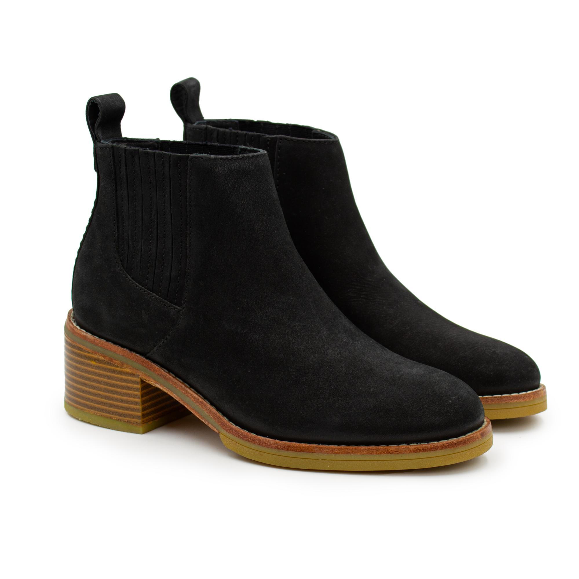 

Полусапоги женские Clarks Cologne Top 26161547 черные 39.5 EU, Cologne Top 26161547