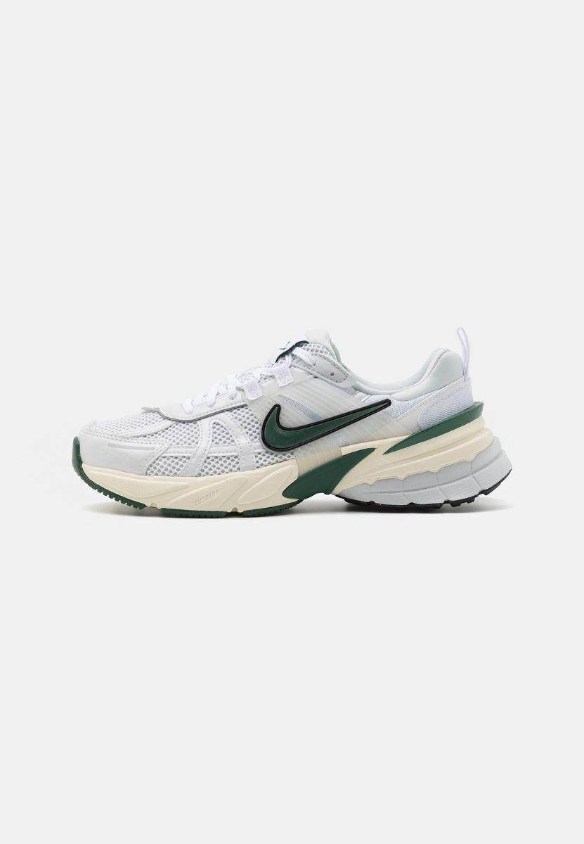 

Кроссовки унисекс Nike NI111A1C9 белые 40.5 EU, Белый, NI111A1C9