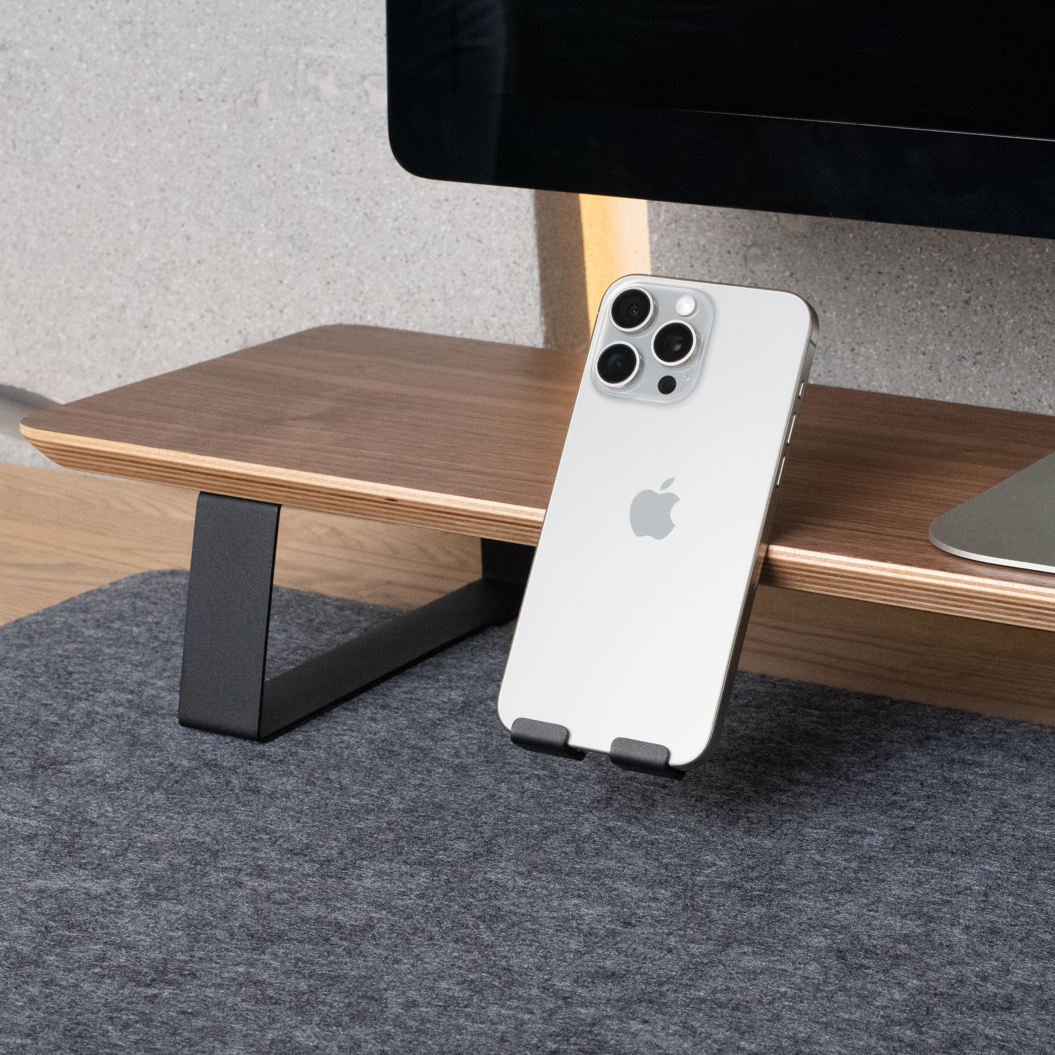 Кронштейн для смартфона, планшета GEEK NOOK Phone Stand 14,6x4x6,1 см, Чёрный