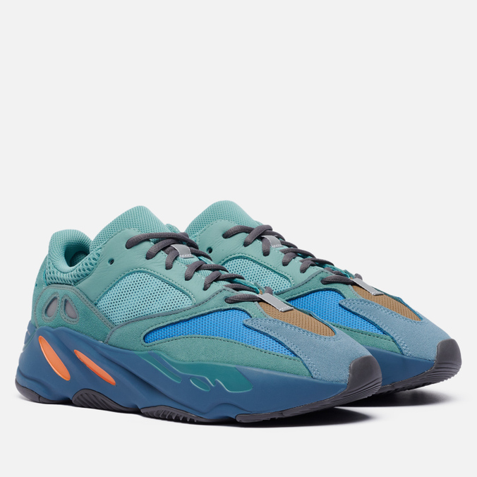 фото Кроссовки женские adidas yeezy boost 700 голубые 36.5 eu