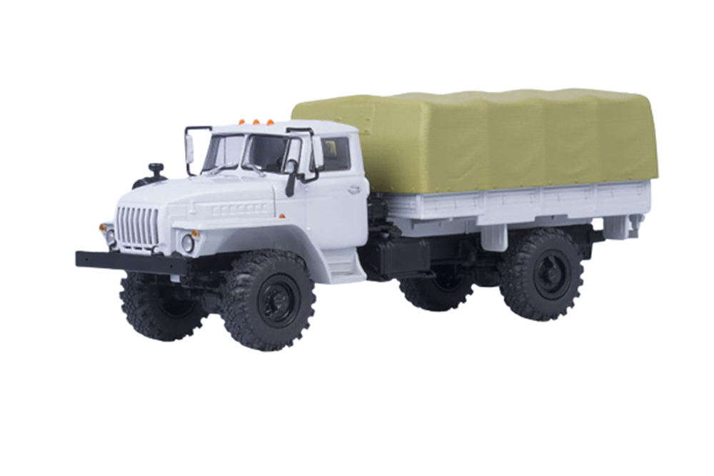 

Модель коллекционная Uralsky truck / уральский грузовик 43206 4x4 бортовой с тентом, Белый