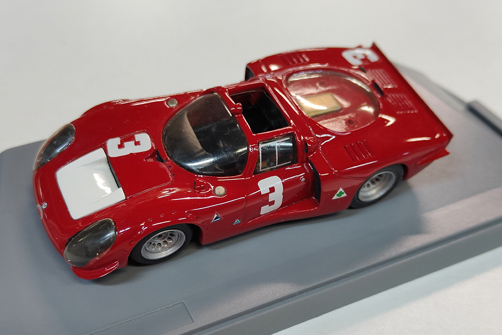 Alfa romeo 33/2 corta 1968 mugello # 3 (без дворника, бокс с трещиной)