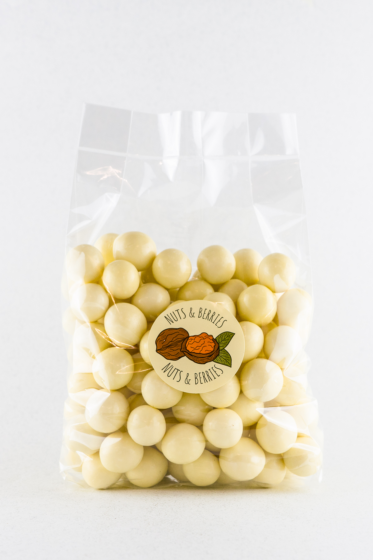 

Фундук в белом шоколаде Nuts&Berries 500г