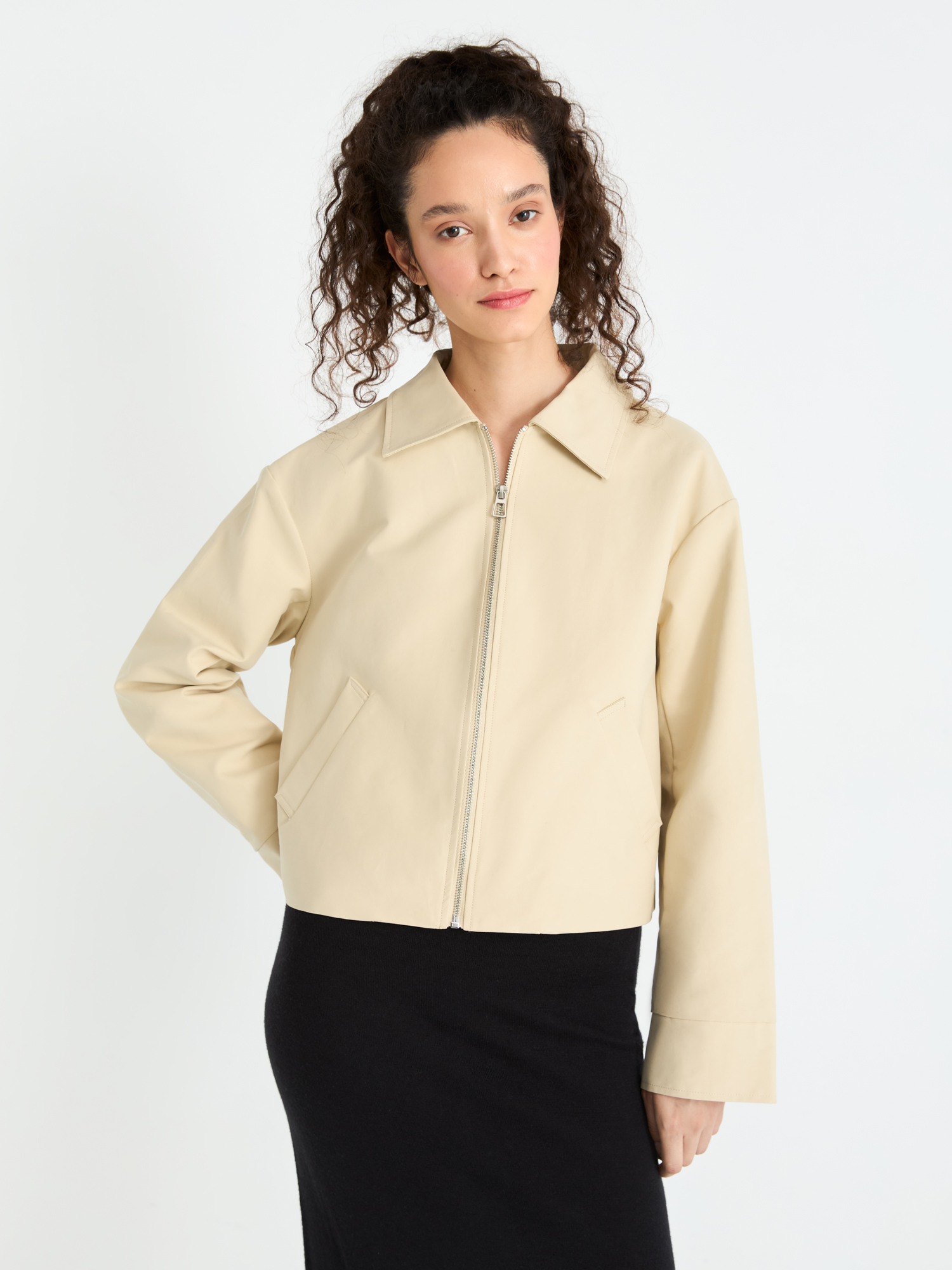 Куртка женская Arive 334 бежевая XL 9290₽