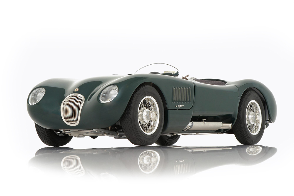 Модель коллекционная CMC Jaguar c-type 1952 british racing green