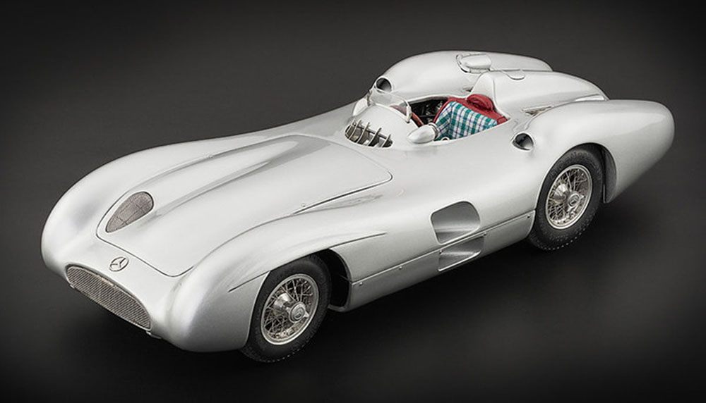 Модель коллекционная CMC Mercedes W196R streamliner 1954 version