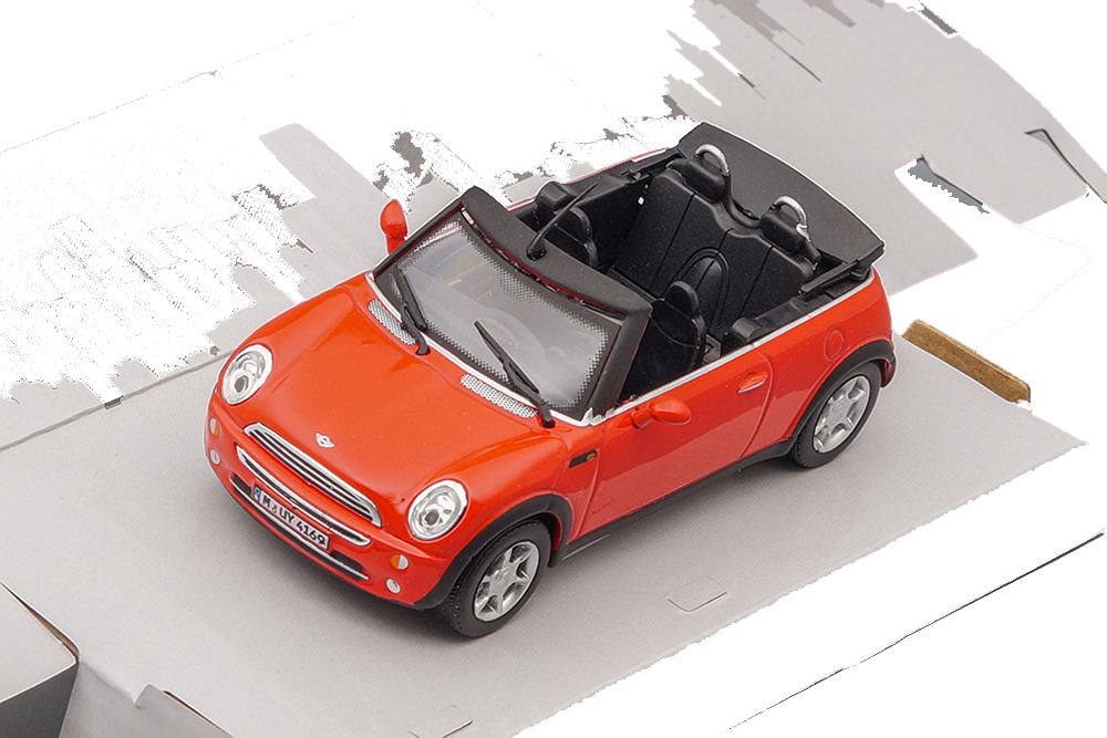 

Модель коллекционная CARARAMA Mini cabrio new красный