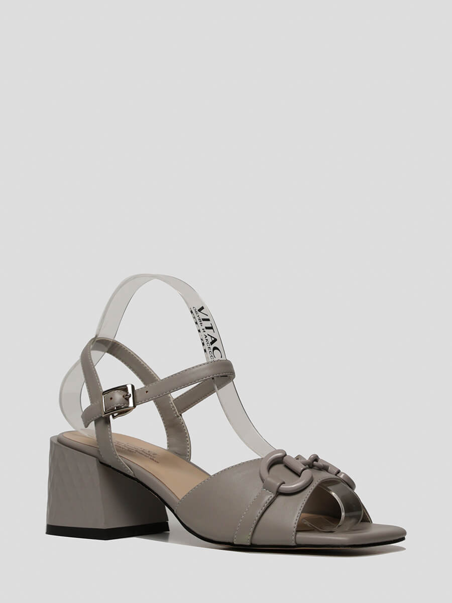 

Босоножки женские Vitacci 1846971 серые 39 RU, Серый, 1846971