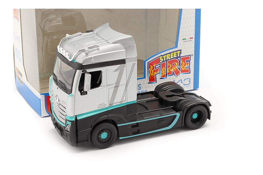 

Модель коллекционная BBURAGO Mercedes actros gigaspace customs 2020 silver, Серебристый