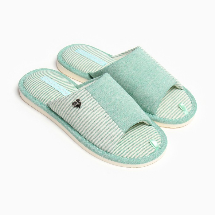 

Тапочки женские Smile of Milady 9801640 бирюзовые 40-41 RU, Бирюзовый, 9801640