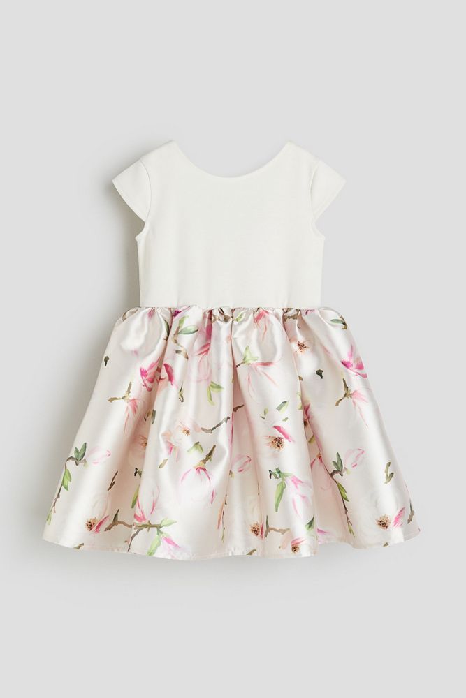 

Платье детское H&M 1227749, Кремовый, Цветочный, 110, Белый, 1227749