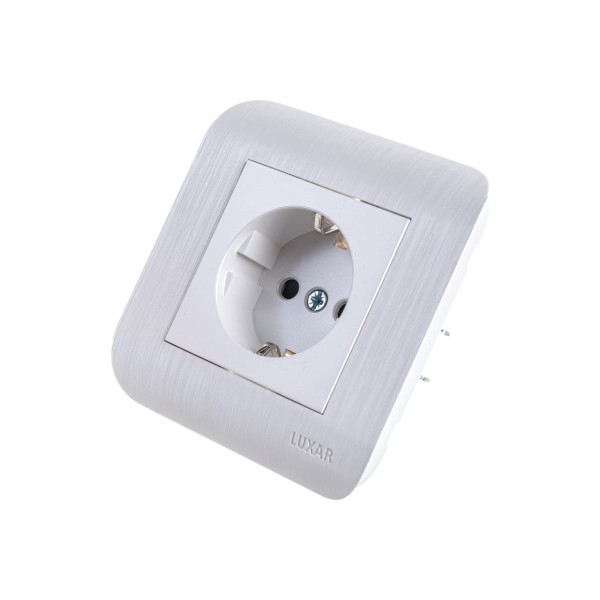

Розетка LUXAR Deco с/у с з/к белая с рифленой рамкой, 250В 16А 4606400620297, Белый