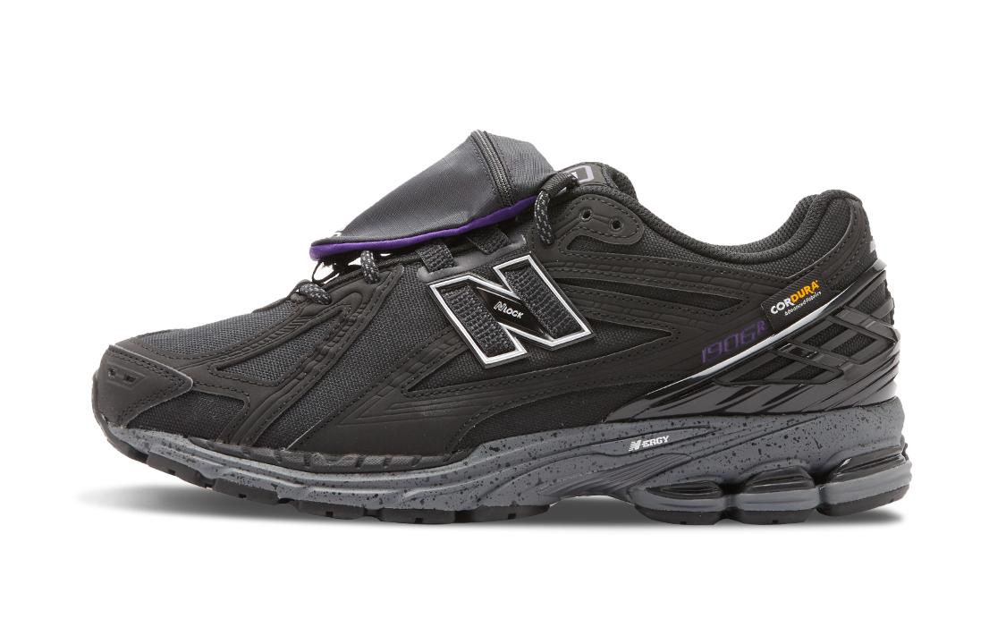 

Кроссовки унисекс New Balance NB 1906R черные 40 EU, Черный, NB 1906R