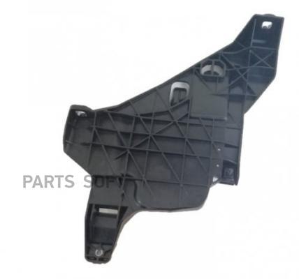 

VAG 8R0941453A Площадка крепленя фары AUDI Q5 2013-2015 () 1шт, 8R0941453A