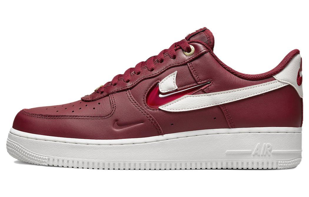 

Кеды унисекс Nike Air Force 1 Low Join Forces 40 бордовые 42.5 EU, Бордовый, Air Force 1 Low Join Forces 40