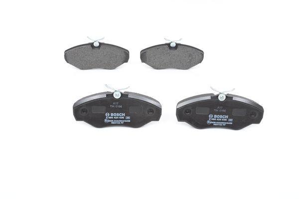 

Комплект тормозных колодок BOSCH 0986424636