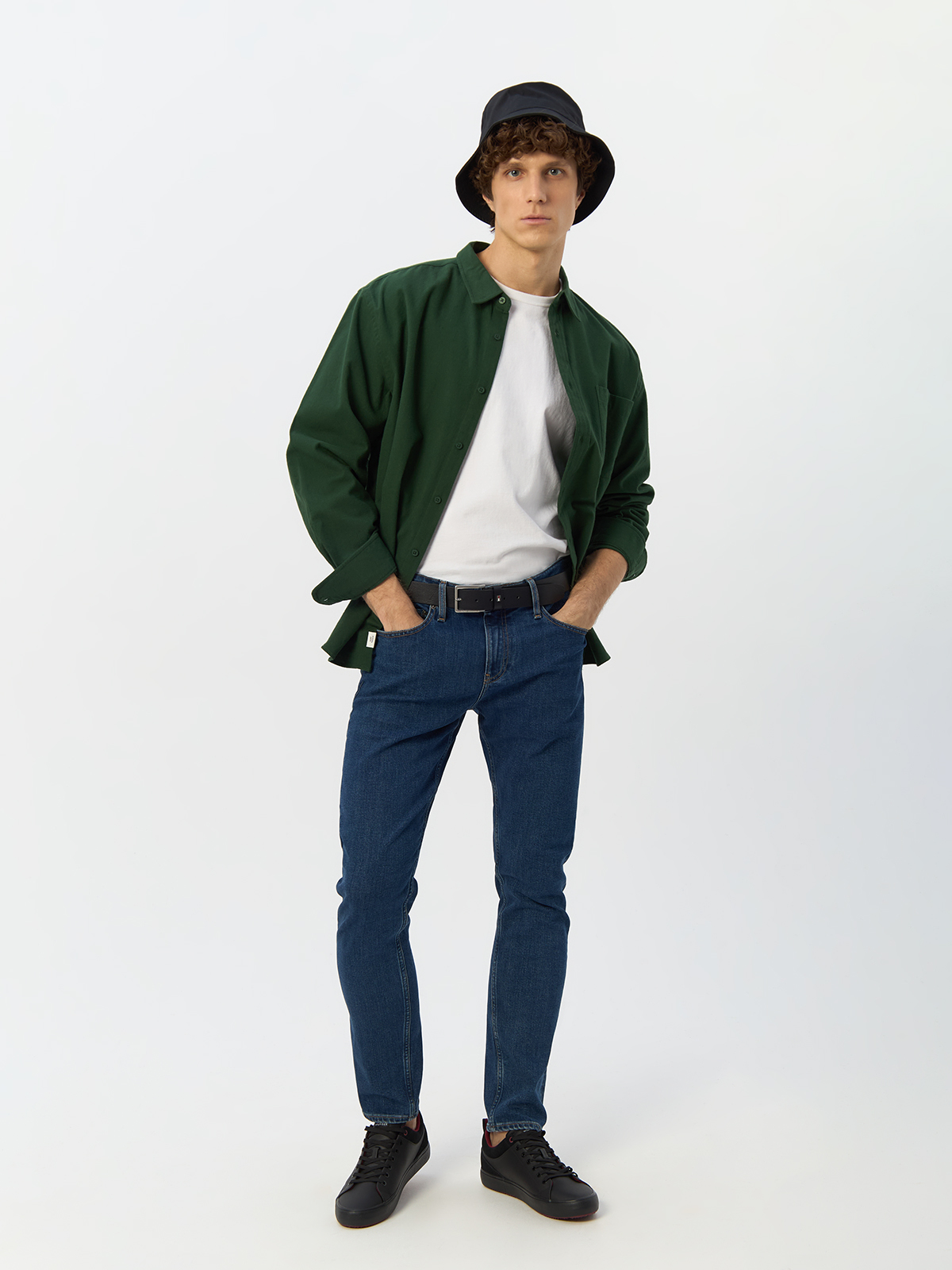 

Джинсы мужские Calvin Klein K10K112374 синие 38/34, Синий, K10K112374