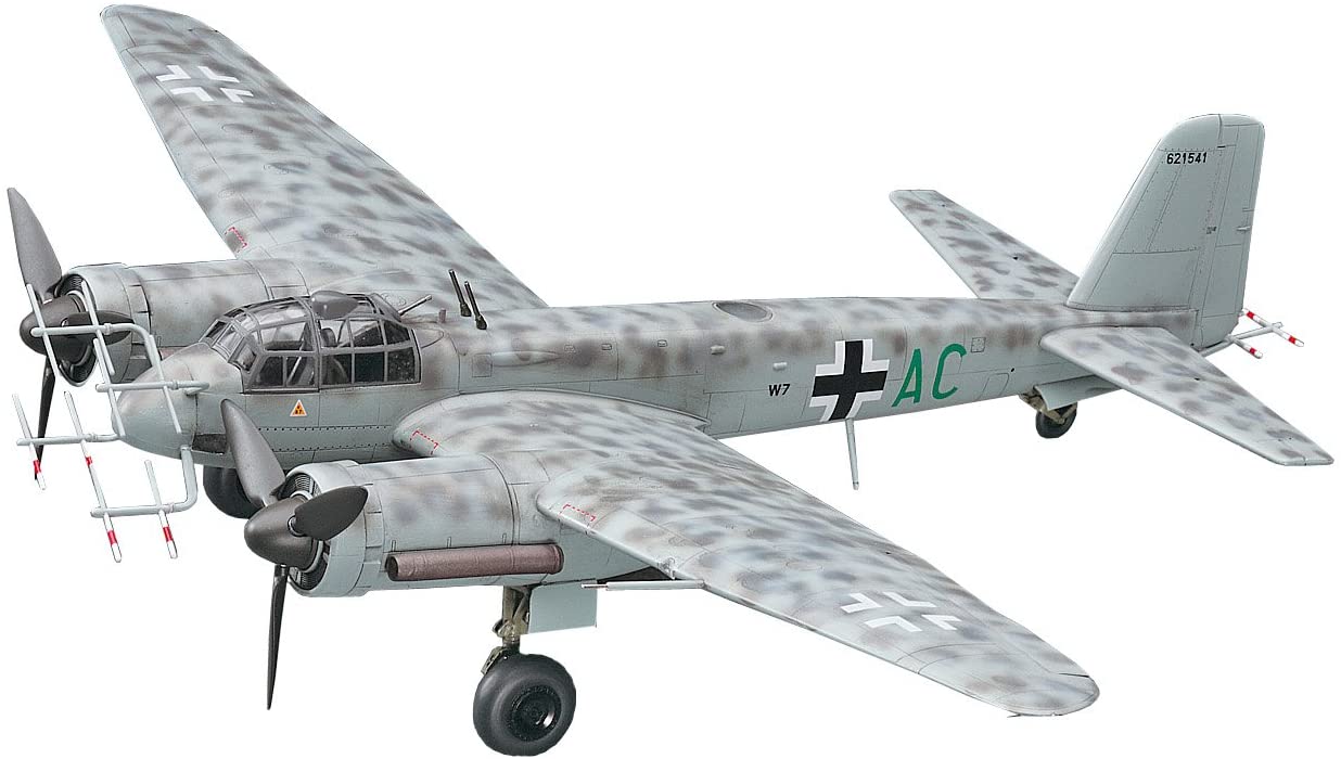 

Сборная модель Hasegawa 1/72 Junkers Ju88G-6 Nachtjger