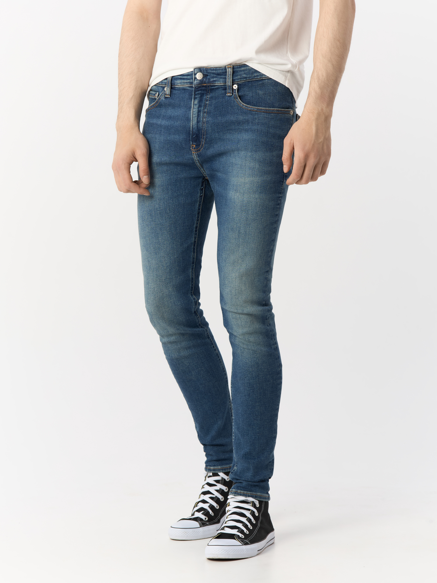 

Джинсы мужские Calvin Klein Jeans J30J324185 синие 38/32, Синий, J30J324185