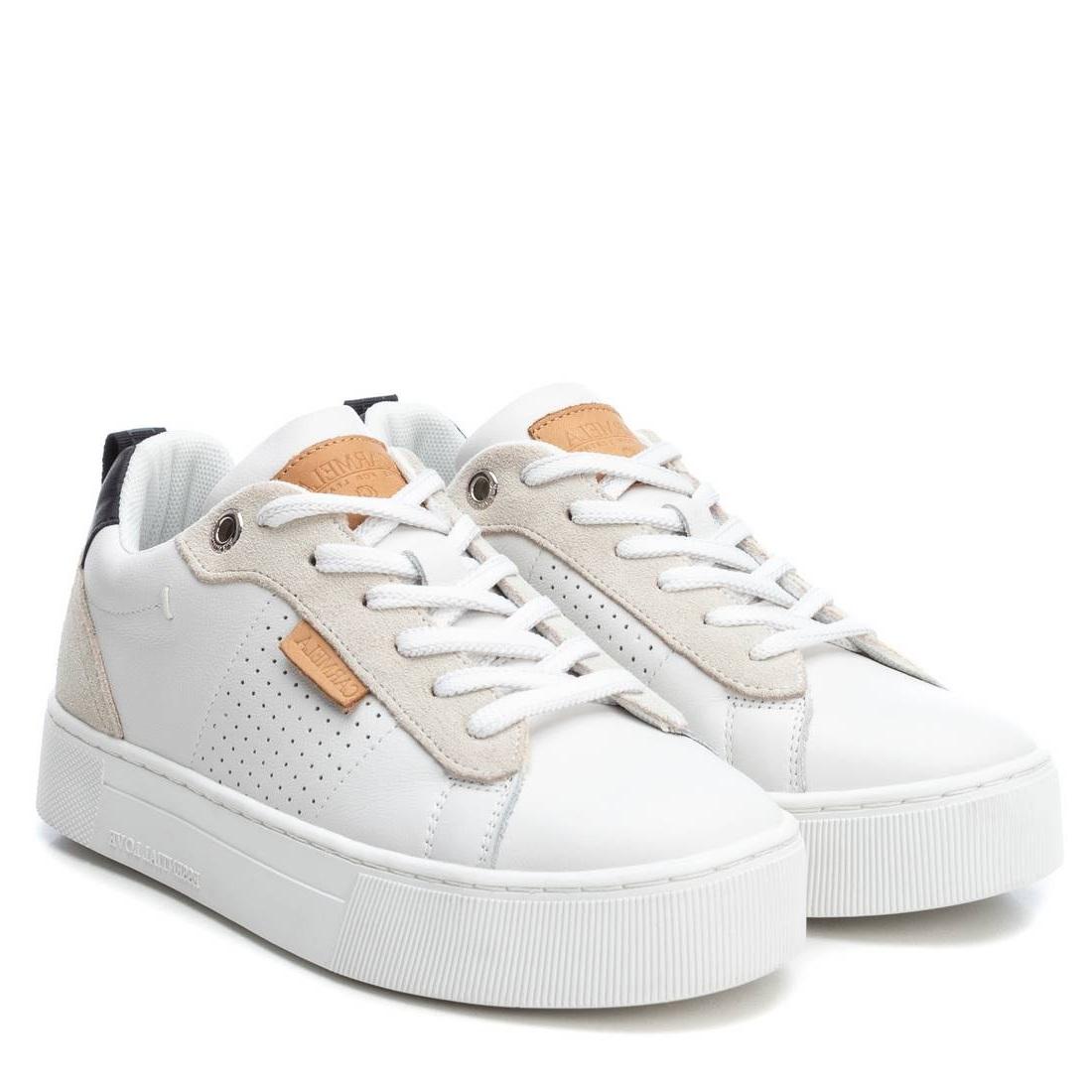 

Кеды женские Carmela LEATHER LADIES SHOES 68455 белые 41 EU, LEATHER LADIES SHOES 68455