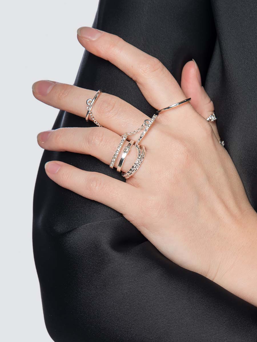 

Комплект (кольцо 7 шт.) из металла со стеклом р. 18 Marmalato 800-785, 800-785