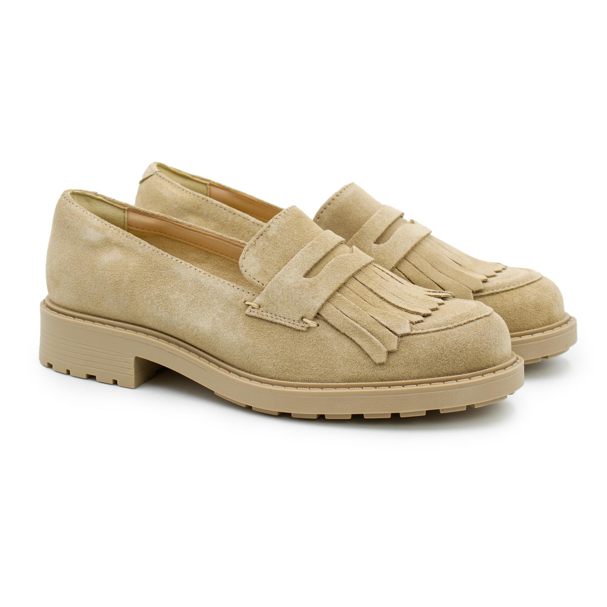 

Лоферы женские Clarks Orinoco2Loafer 26166102 бежевые 38 EU, Orinoco2Loafer 26166102