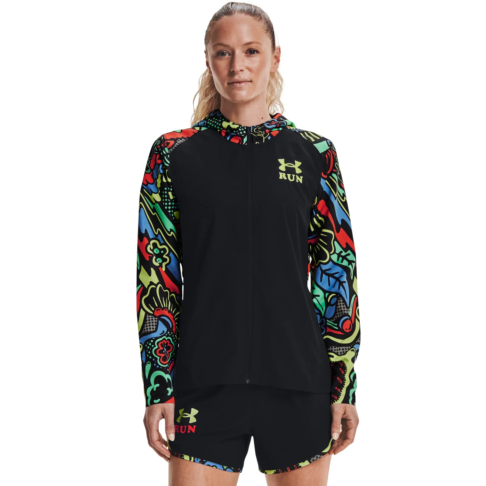 фото Спортивная ветровка женская under armour 1365644-001 черная s/m