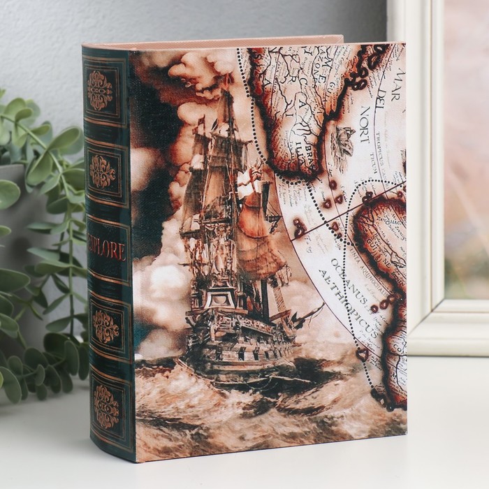 

Шкатулка-книга дерево, кожзам 'Корабль и карта' 6х15х20 см, Бежевый;коричневый