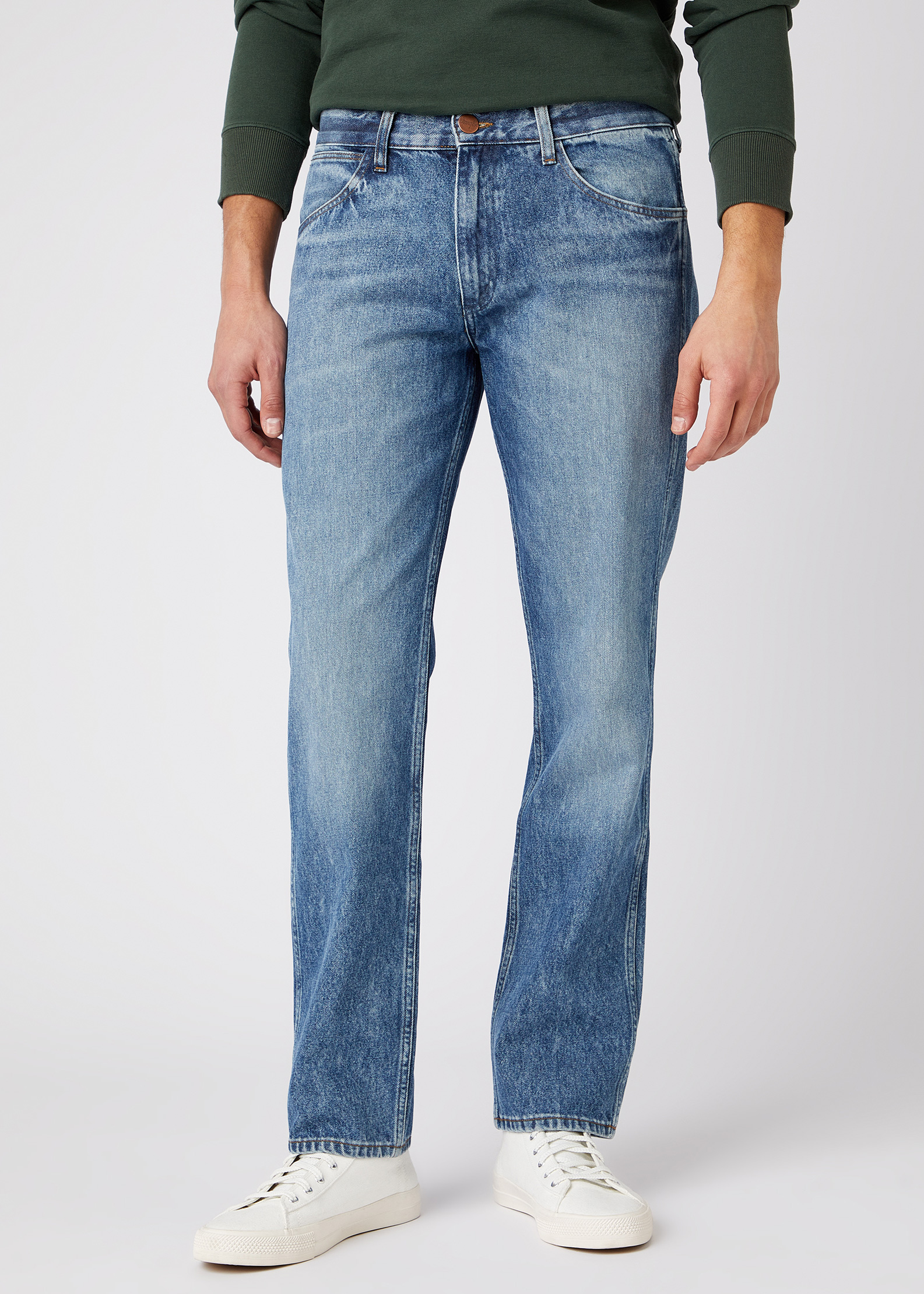 

Джинсы мужские Wrangler W15QSF667 синие 34/32 US, W15QSF667