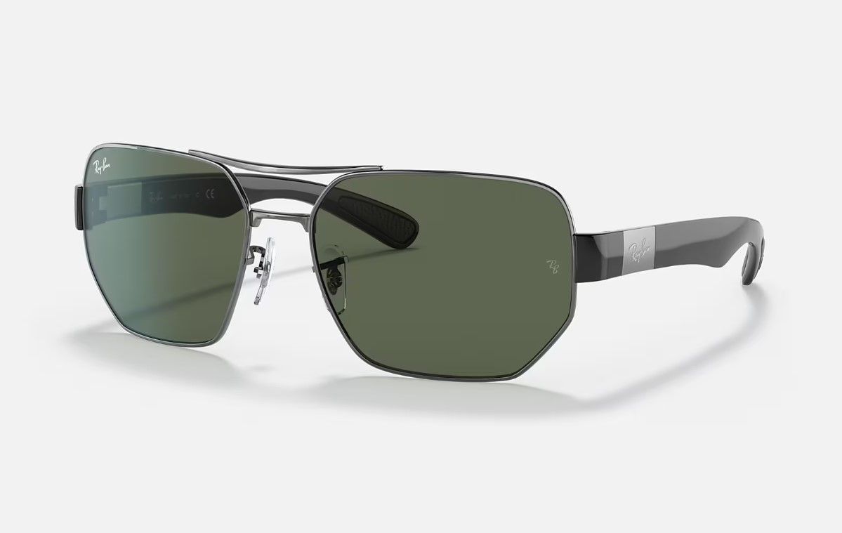 

Солнцезащитные очки унисекс Ray-Ban RB3672 зеленые, RB3672