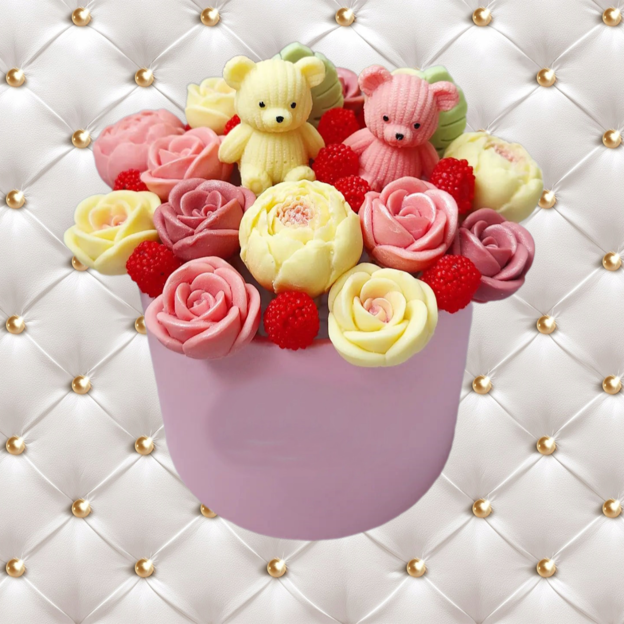 

Шоколадные розы с пионами и мишками в коробке ShokoTrendy, 400 г, Шоколадные розы в коробке