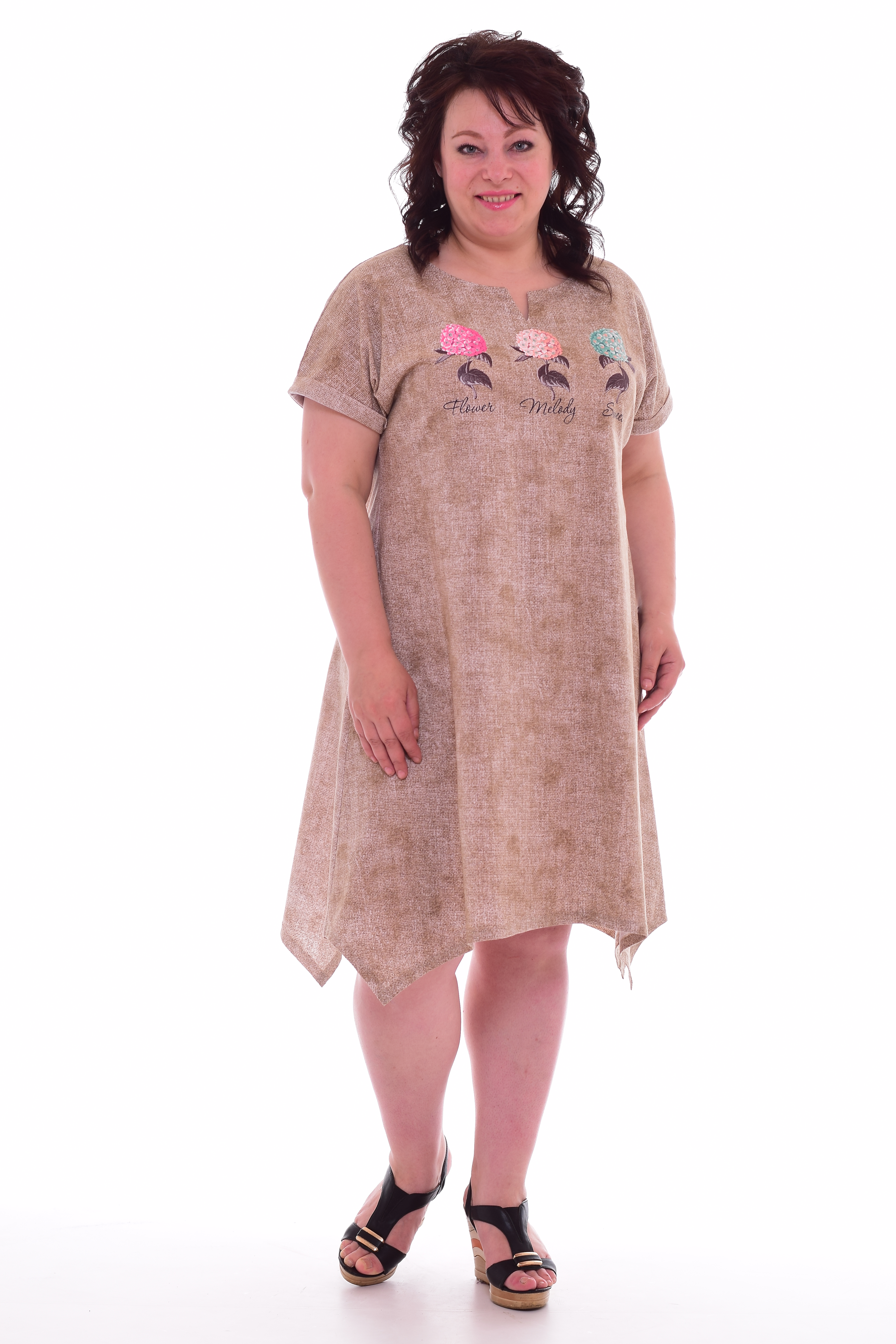 

Платье женское Новое кимоно 01.04.1954 бежевое 56 RU, Бежевый, 4-54