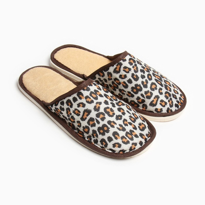 

Тапочки женские Smile of Milady 980157 разноцветные 38-39 RU, Разноцветный, 980157