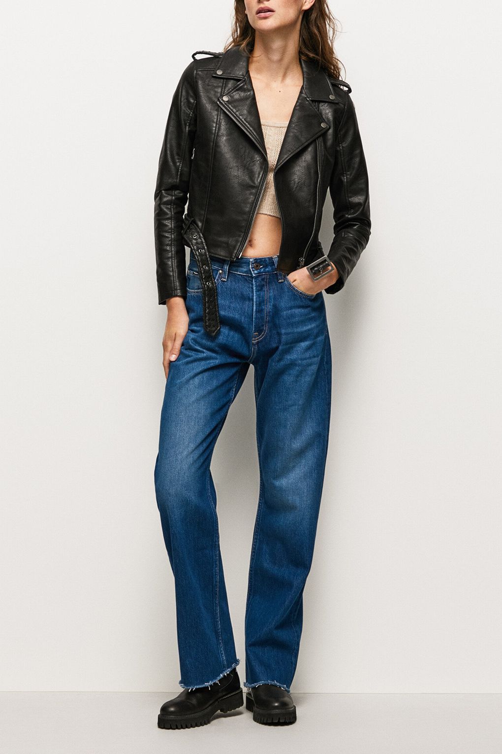 

Кожаная куртка женская Pepe Jeans London PL402156 черная M, Черный, PL402156